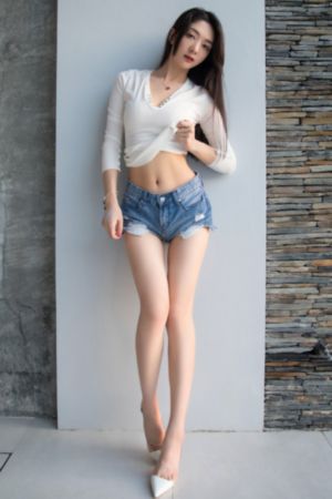 三个美丽警花的处苞h