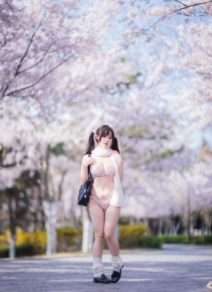 色婷婷一区二区三区